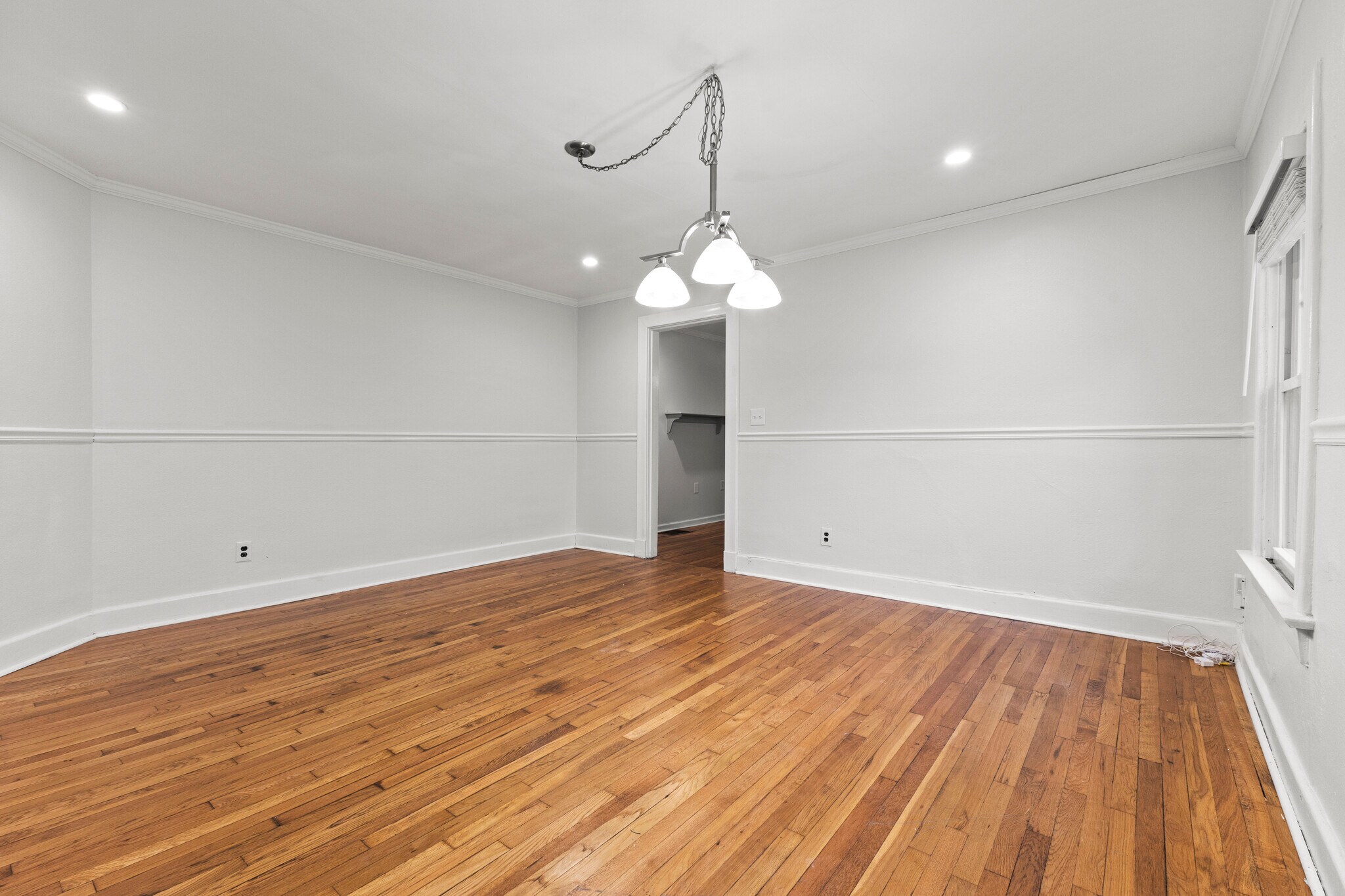 Building Photo - 315 Garfield Ave