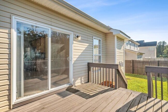 Building Photo - W. Wendover, Beautiful Home, Granite Counter-Tops, SS Appliances, Hardwoods, FP, Deck, Fenced, Ga...