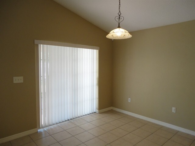 Building Photo - 2722 Billingham Dr