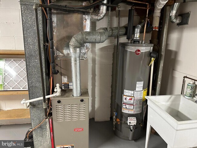 Building Photo - 4726 Boiling Brook Pkwy