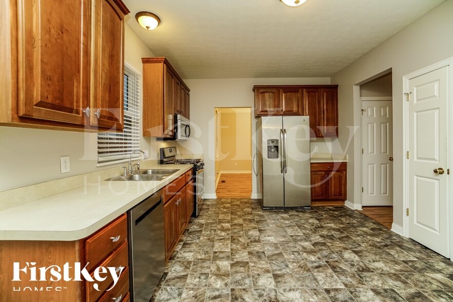 Building Photo - 101 Brenden Loop