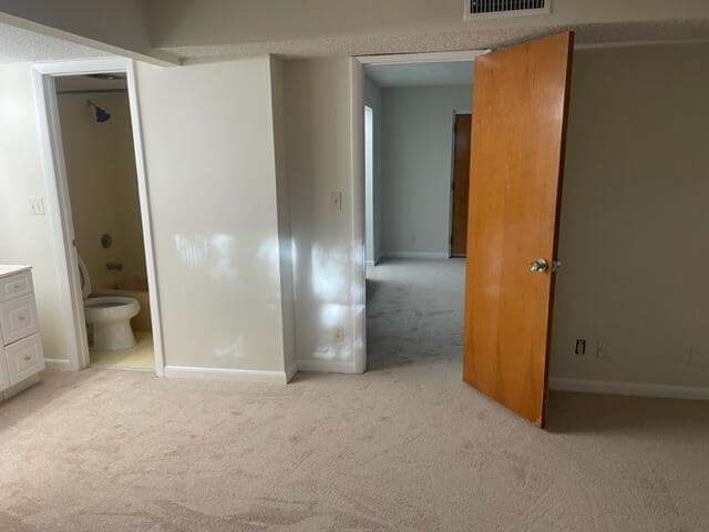 Building Photo - 422 SW 9th St