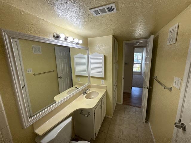 Building Photo - 1312 Timberview Dr