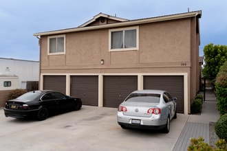 Building Photo - 123 W Olive Dr