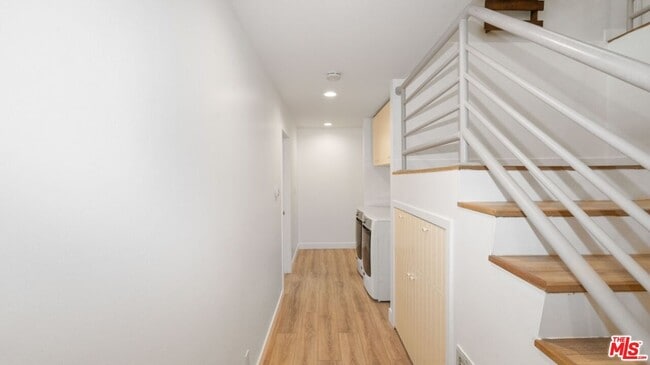 Building Photo - 5035 Escobedo Dr