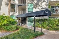Building Photo - 3325 Bayshore Blvd