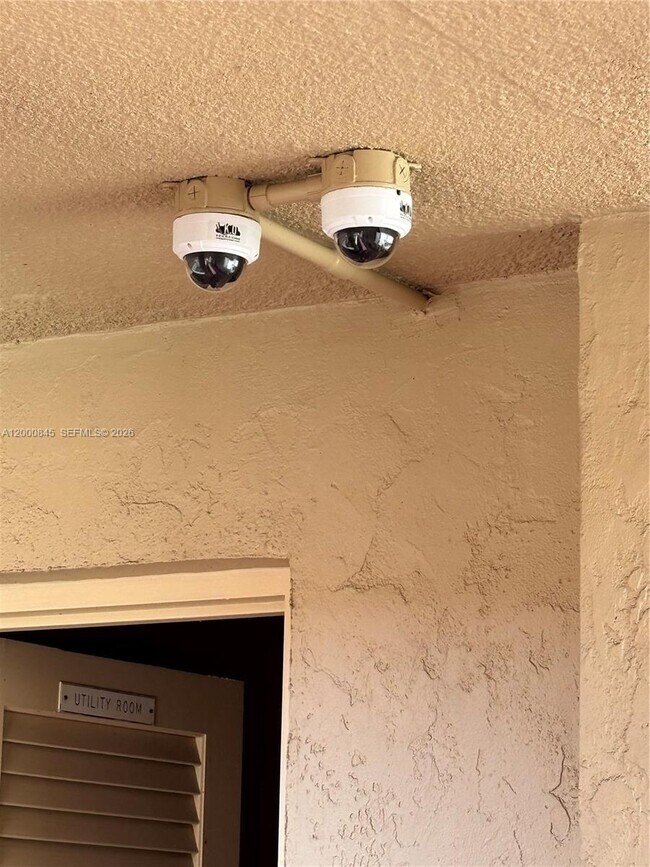 Building Photo - 403 NW 68th Ave