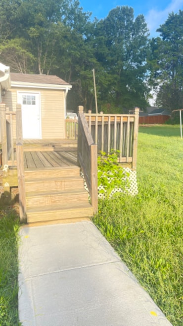 Building Photo - 36 Selma Dr