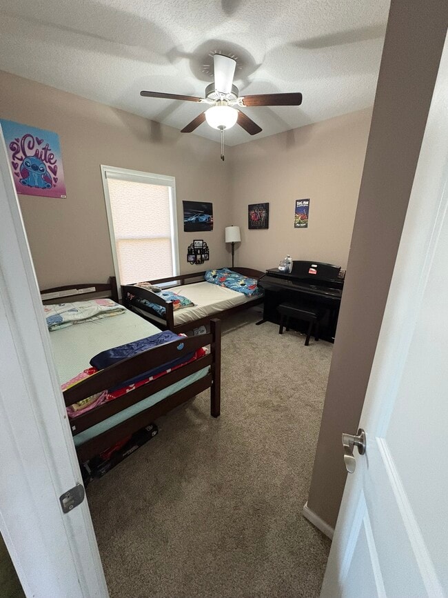Building Photo - 5668 Prairie Grass Dr