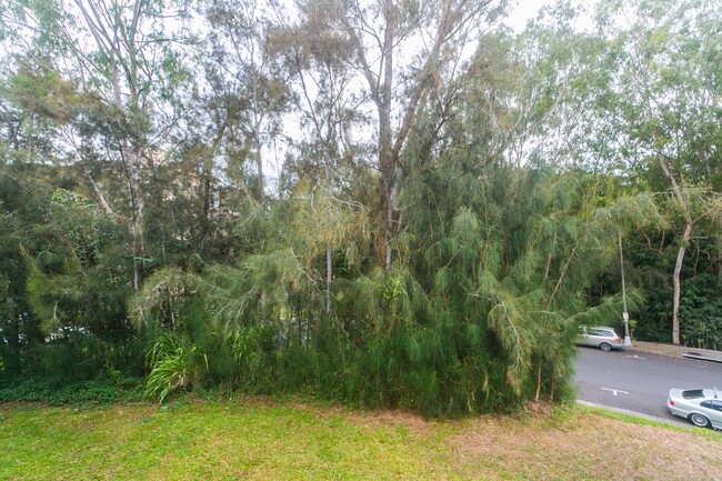 Building Photo - 95-270 Waikalani Dr. #I204