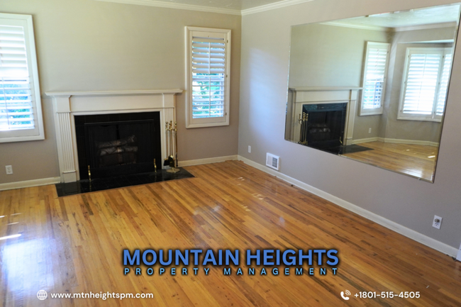 Building Photo - 2784 E Delsa Dr