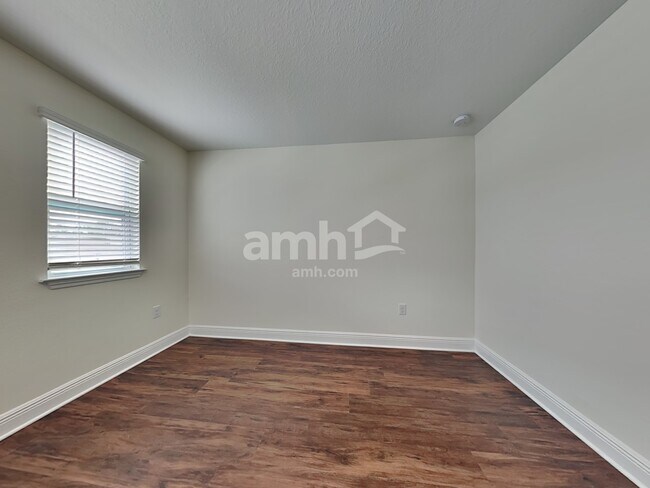 Building Photo - 20478 Calla Lily Dr