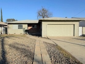 Building Photo - 3224 Erie Ave