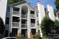 Building Photo - 430 Queens Rd