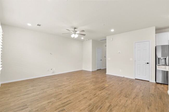 Building Photo - 4033 Starbright St