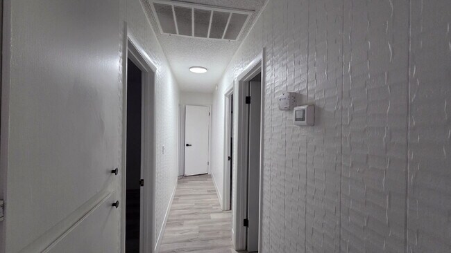 Building Photo - Beautifully remodeled pool home situated on a spacious quarter-acre lot