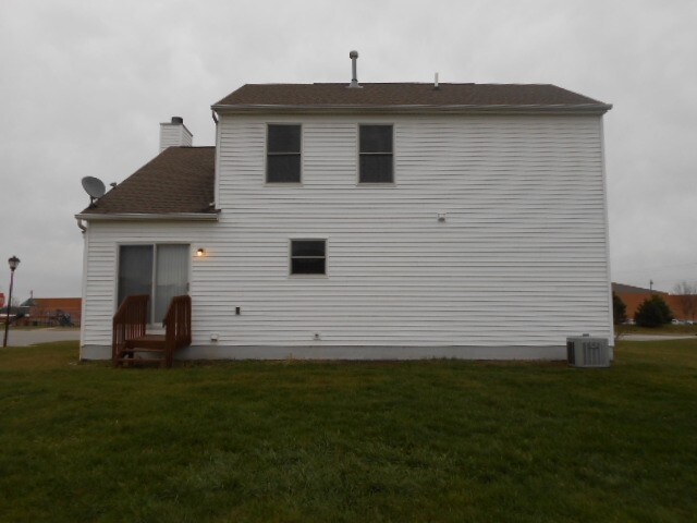 Building Photo - 485 Sycamore Creek St