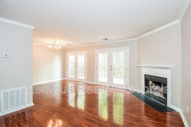 Building Photo - 3459 Lee Ct