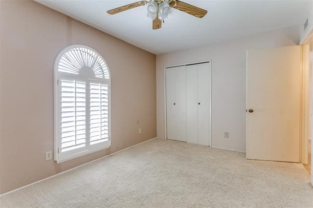 Building Photo - 410 Cambria Dr