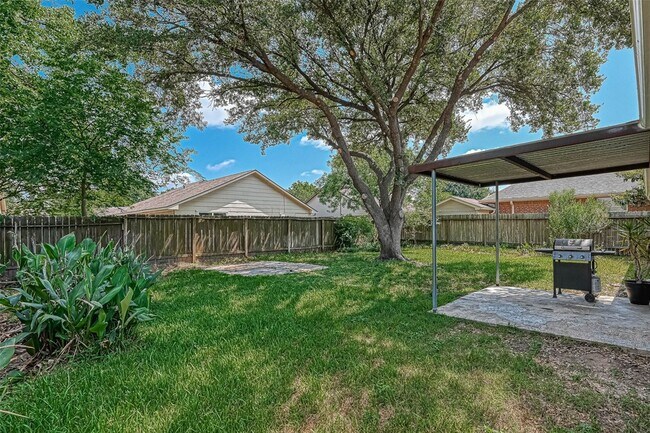 Building Photo - 22622 John Rolfe Ln