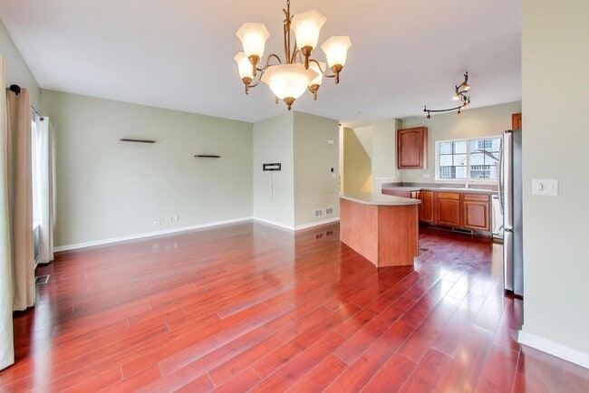 Building Photo - 2427 Daybreak Ct