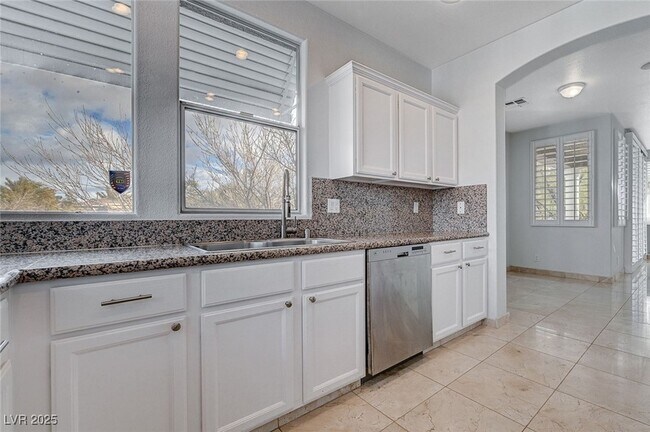Building Photo - 1450 San Juan Hills Dr