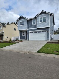 Building Photo - Yelm Creek Estates, 4 Bedroom, 2.5 Bathroo...