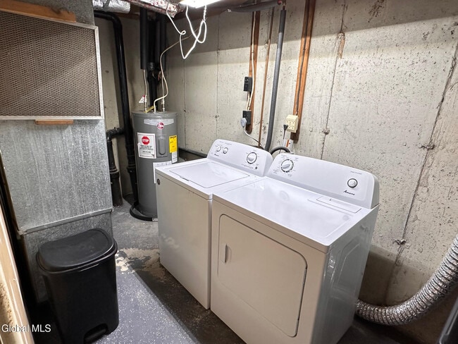 Building Photo - 54 Northern Dr