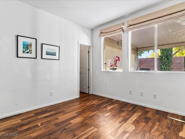 Building Photo - 2547 Serenity Hollow Dr