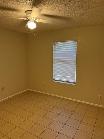 Building Photo - 1613 Windsong Ln