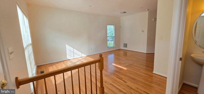 Building Photo - 12723 Sullivan Ct