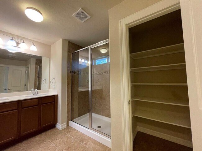 Building Photo - 6505 Alleyton Dr