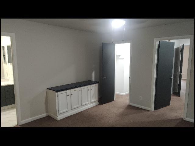 Building Photo - 401 Club Rd