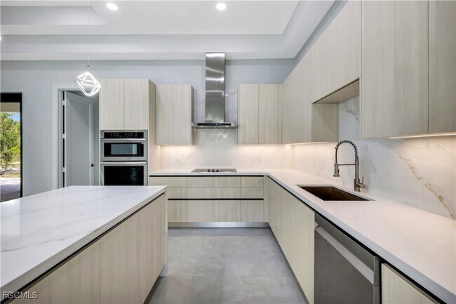 Building Photo - 3366 72nd Ave NE