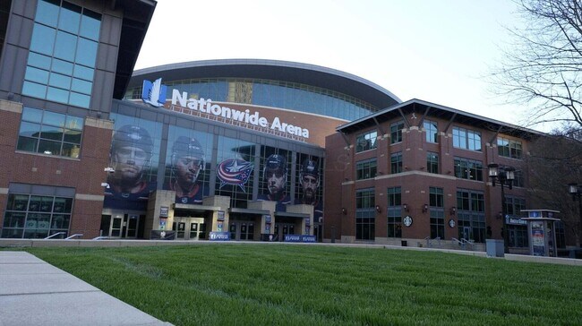 Building Photo - 1145 N High St