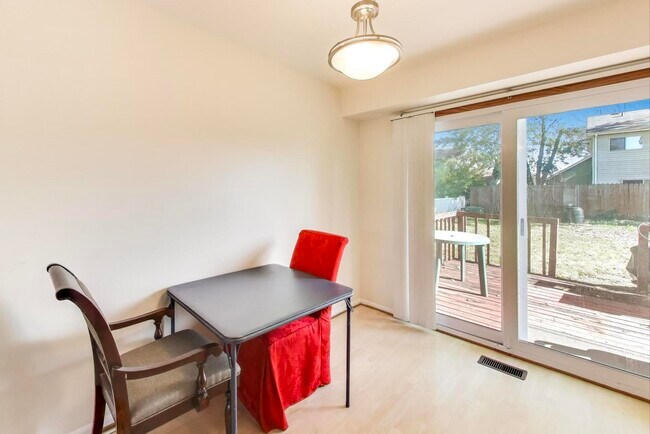 Building Photo - 1018 Pheasant Run Ln