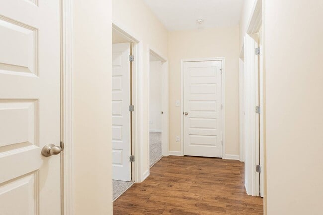 Building Photo - 6130 Mahogany Ter