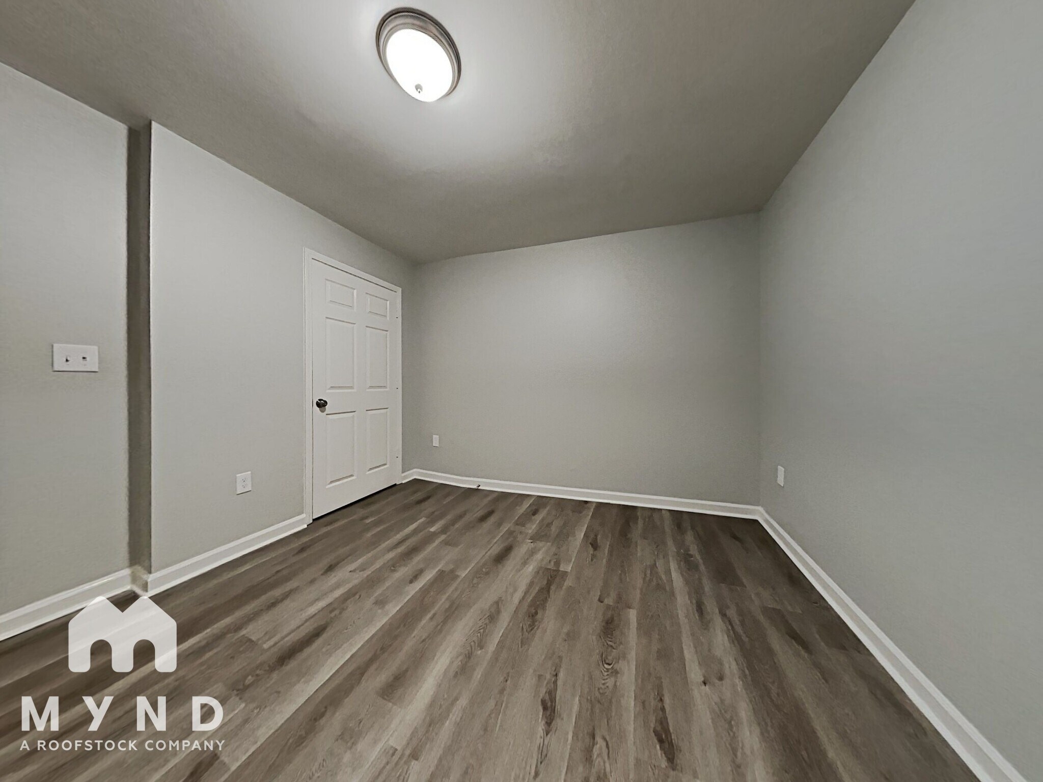 Building Photo - 1334 Reid St