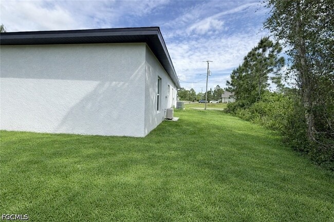 Building Photo - 2809 Darlene Pl
