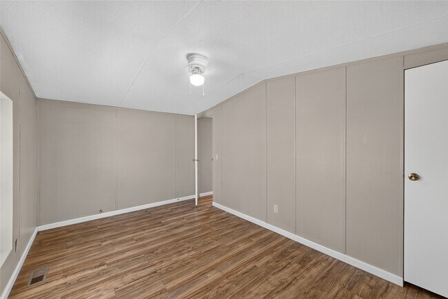 Building Photo - 1341 Flying L Ln