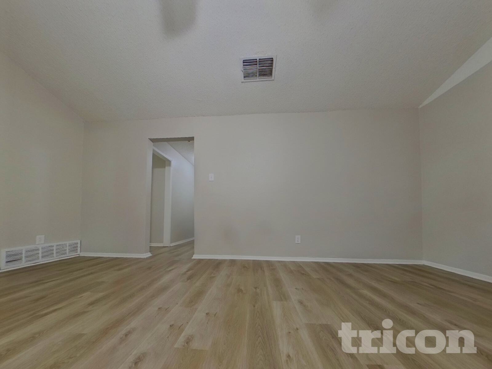 Building Photo - 6212 Douglas Dr