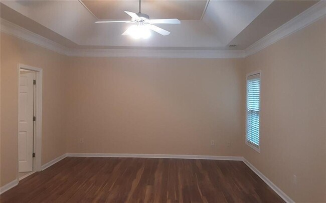 Building Photo - 2532 Lois Ct