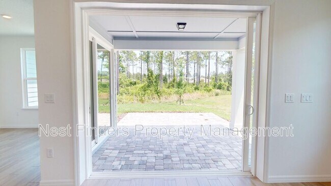 Building Photo - 149 Creek Pebble Dr