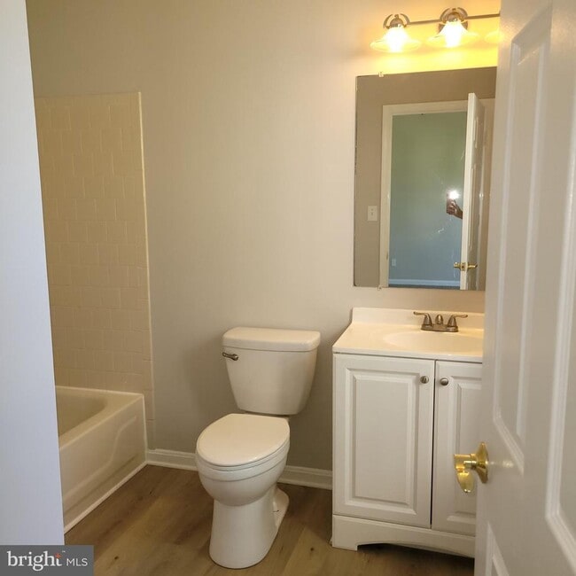Building Photo - 733 Orley Pl