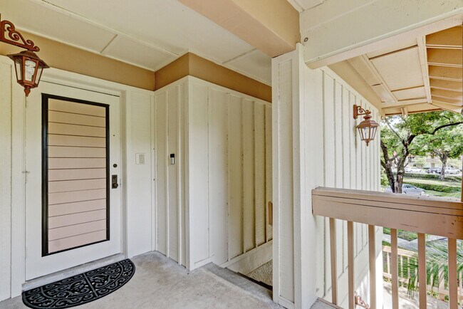 Building Photo - 206 Brackenwood Terrace