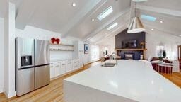 Building Photo - 802 Larchmont Rd