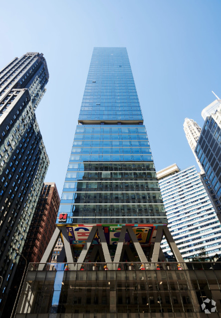 Building Photo - 88 E Wacker Pl