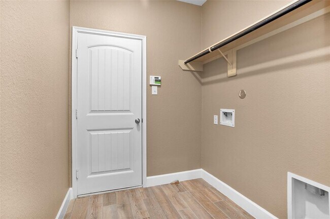 Building Photo - 5219 Rosehill Ridge Ct
