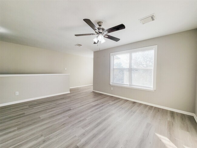 Building Photo - 3926 W Lindbergh Ct