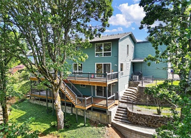 Building Photo - 5295 Ponderosa Dr S